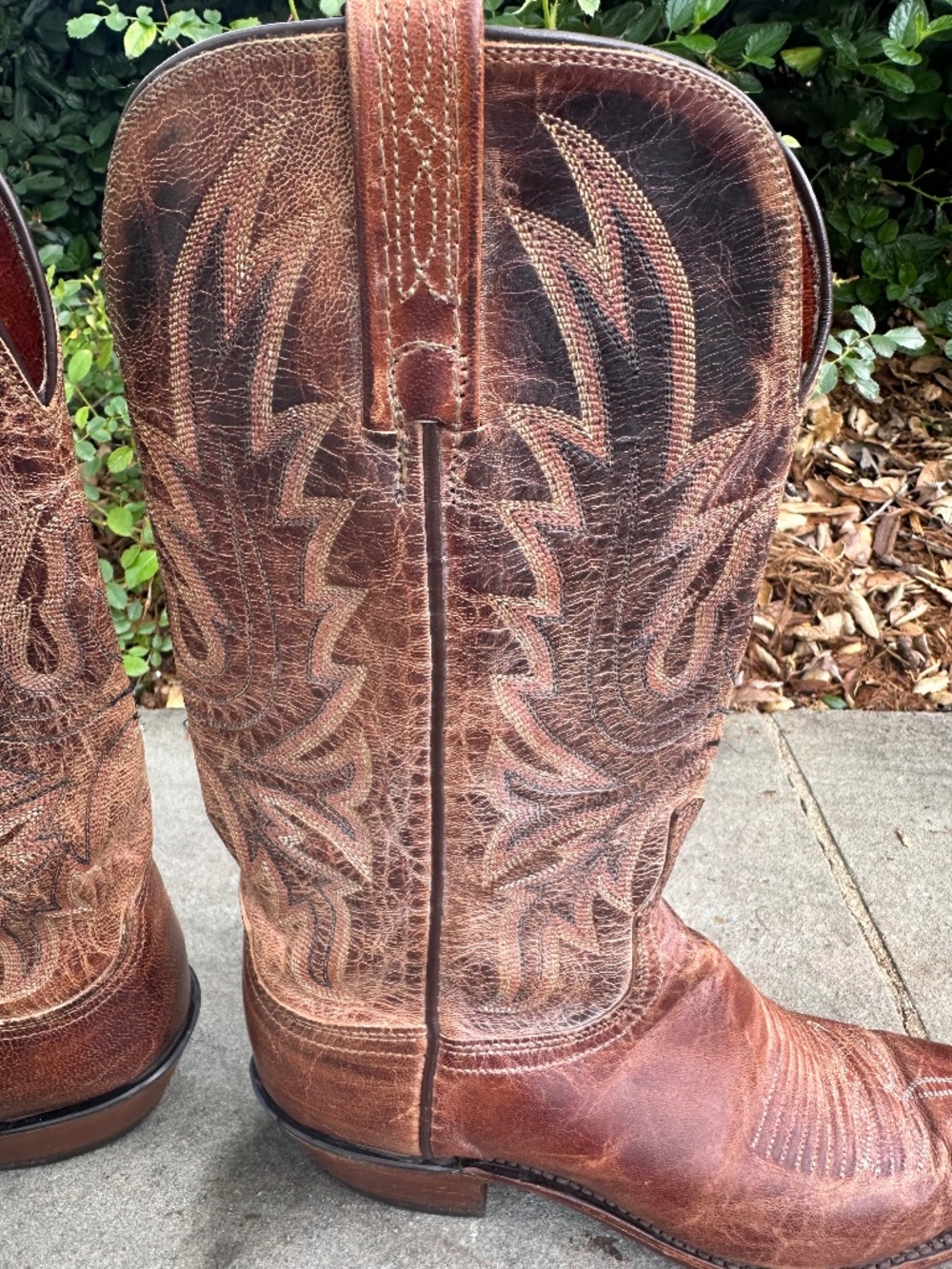 LUCCHESE 1883 Leather Cowboy Boots 8 - Picture 9 of 16